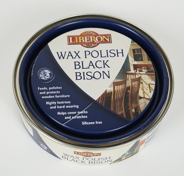 bison20paste20wax20clear20-20la0020cl20copy_153566662939.jpg Liberon Black Bison Fine Paste Wax